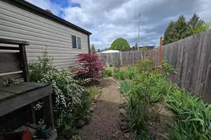 1530 Tamarack St, Sweet Home, OR 97386 - Photo 18