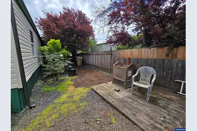 1530 Tamarack #56 St, Sweet Home, OR 97386 - Photo 16