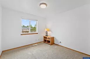 4451 Ocean Ave NE, Salem, OR 97301 - Photo 24