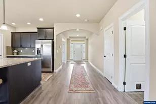 3188 36th Ave SE, Albany, OR 97322 - Photo 6