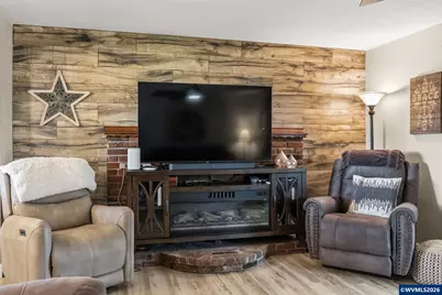 401 Wagon Wheel Dr, Lebanon, OR 97355 - Photo 14
