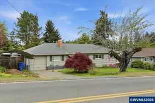 955 Harris Ave SE, Salem, OR 97302 - Photo 2