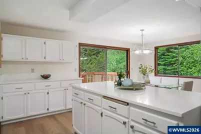 27133 NW Forest Springs Ln, Corvallis, OR 97330 - Photo 6