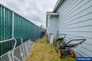 5323 Olympic Cir, Eugene, OR 97402 - Photo 42