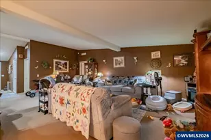 5323 Olympic Cir, Eugene, OR 97402 - Photo 8
