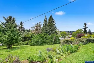 700 Oak St, Silverton, OR 97381 - Photo 36