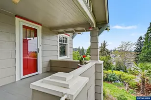 700 Oak St, Silverton, OR 97381 - Photo 6