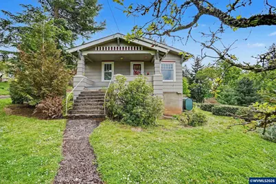 700 Oak St, Silverton, OR 97381 - Photo 1