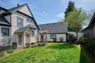 102 E 5th St, Molalla, OR 97038 - Photo 6