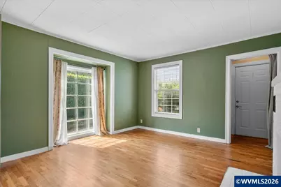 119 Wesley (605 Miller) St, Silverton, OR 97381 - Photo 4