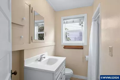 119 Wesley (605 Miller) St, Silverton, OR 97381 - Photo 10