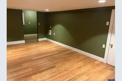 119 Wesley (605 Miller) St, Silverton, OR 97381 - Photo 28