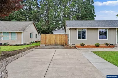 713 SE Rosewood Ln, Dallas, OR 97338 - Photo 8