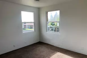 210 Hoyt St S, Salem, OR 97302 - Photo 8