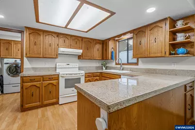546 Bonnie Ct NW, Salem, OR 97304 - Photo 22