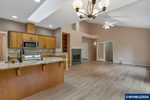 1792 Sunburst Terrace NW, Salem, OR 97304 - Photo 20