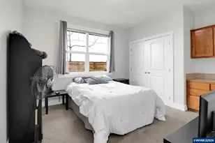 3730 Hemlock Pl SE, Albany, OR 97322 - Photo 18