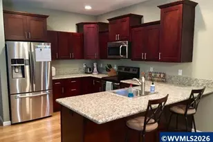 755 E Ash St, Lebanon, OR 97355 - Photo 10