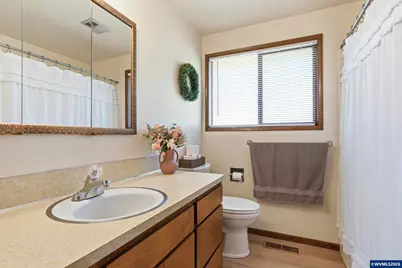 44350 Whiskey Butte Dr, Sweet Home, OR 97386 - Photo 24