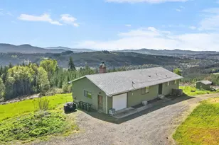 44350 Whiskey Butte Dr, Sweet Home, OR 97386 - Photo 2