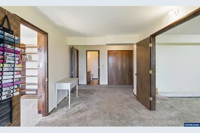 44350 Whiskey Butte Dr, Sweet Home, OR 97386 - Photo 22
