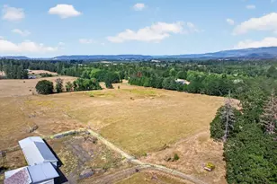 39149 Lacomb Dr, Lebanon, OR 97355 - Photo 42