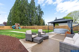 625 S Main St, Mount Angel, OR 97362 - Photo 34