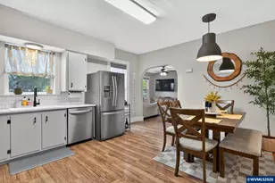 625 S Main St, Mount Angel, OR 97362 - Photo 14