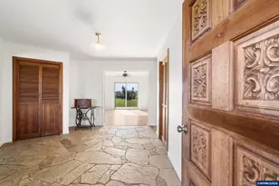 12784 Elliott Prairie Rd NE, Woodburn, OR 97071 - Photo 4