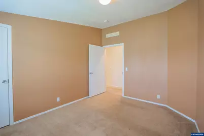 39149 Lacomb Next To Dr, Lebanon, OR 97355 - Photo 24