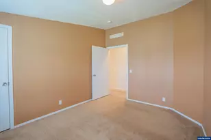 39149 Lacomb Next To Dr, Lebanon, OR 97355 - Photo 24