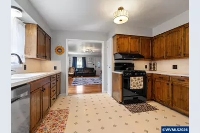 1531 Franklin St, Lebanon, OR 97355 - Photo 10