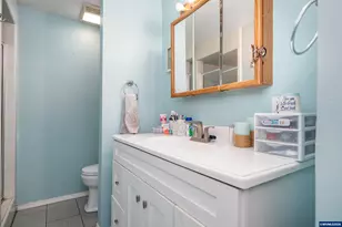 1636 SE Oar Dr, Lincoln City, OR 97367 - Photo 38