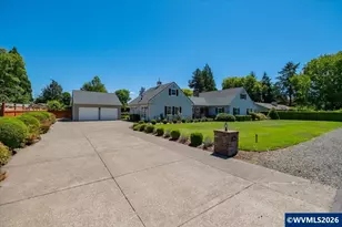 2715 Park Ter SW, Albany, OR 97321 - Photo 1