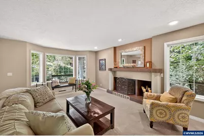 6723 Rippling Brook Dr SE, Salem, OR 97317 - Photo 8