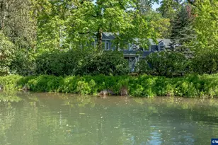 6723 Rippling Brook Dr SE, Salem, OR 97317 - Photo 40