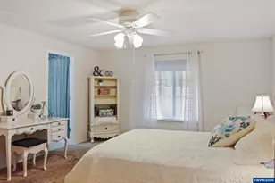 143 NW Elderberry Ln, Dallas, OR 97338 - Photo 14