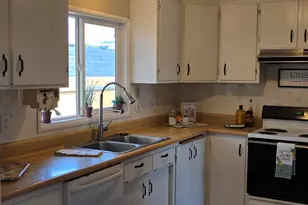 1148 Darlene Ave, Springfield, OR 97477 - Photo 10
