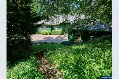 238 Rock St, Silverton, OR 97381 - Photo 2