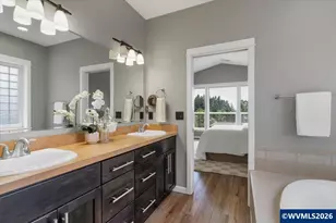 402 La Cresta Dr SE, Salem, OR 97306 - Photo 32