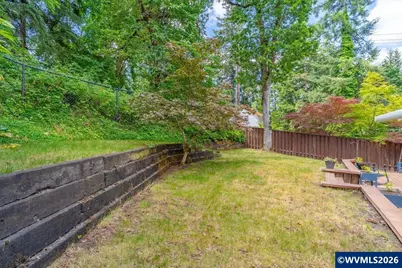 402 La Cresta Dr SE, Salem, OR 97306 - Photo 48