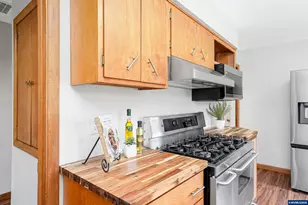 5300 SW Whitby Ave, Corvallis, OR 97333 - Photo 12