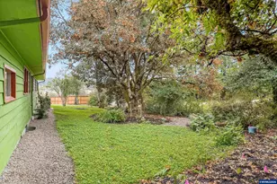 5300 SW Whitby Ave, Corvallis, OR 97333 - Photo 34