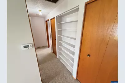 1387 Hampton Wy, Woodburn, OR 97071 - Photo 8