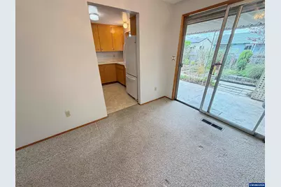 1387 Hampton Wy, Woodburn, OR 97071 - Photo 4