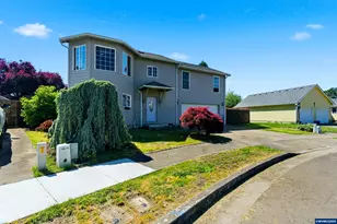 69 Oakway Pl, Lebanon, OR 97355 - Photo 2