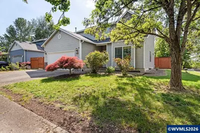 1678 S 7th St, Independence, OR 97351 - Photo 2