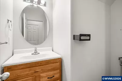1678 S 7th St, Independence, OR 97351 - Photo 20