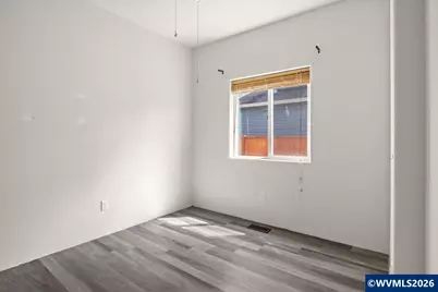 1678 S 7th St, Independence, OR 97351 - Photo 18