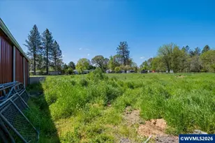 425 Crowfoot Rd, Lebanon, OR 97355 - Photo 38